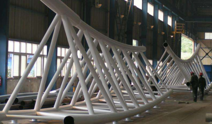 遵化管廊钢结构与桁架结构的管道支架应该如何区分