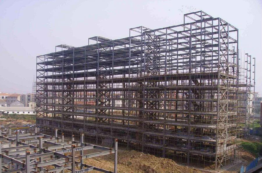 保定高层钢结构的支撑布置与构造应该符合哪些要求